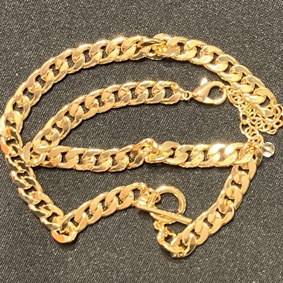 Gold Tone Cuban Chain with Toggle Clasp Charm (16") - Picture 1 of 9